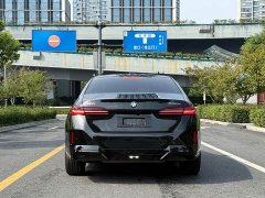 BMW 5 Series Facelift 530Li Leading Luxury Package - ფოტო 6