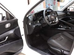 Hyundai Elantra 2023 1.5L CVT GLX Elite - ფოტო 9