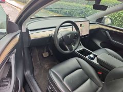 Tesla Model Y Standard Range RWD - ფოტო 4