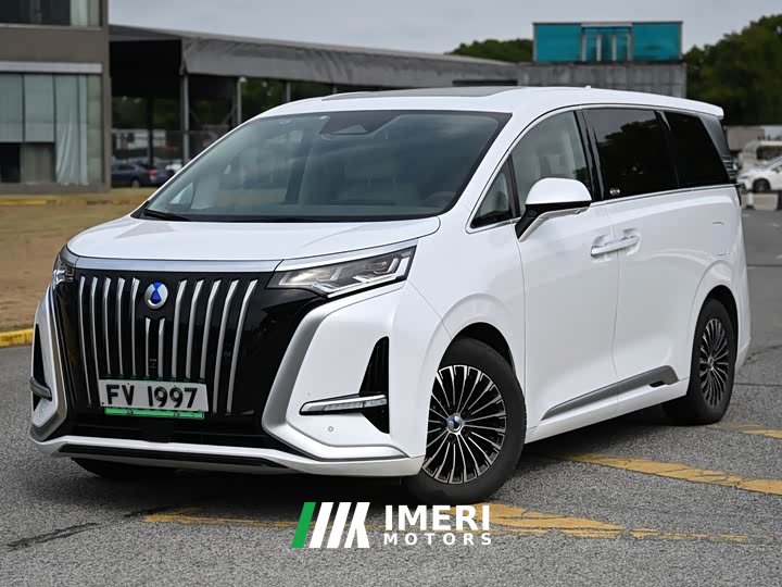 Denza D9 EV 620 Premium