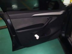 Tesla Model Y Rear-Wheel Drive - ფოტო 7