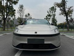Lynk & Co Geely Lynk & Co 07 EM-P 126 Long Range Pro - ფოტო 2