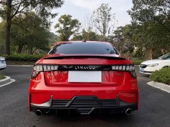 Lynk & Co Geely Lynk & Co 03 1.5T DCT Jìn Champion Edition - ფოტო 5