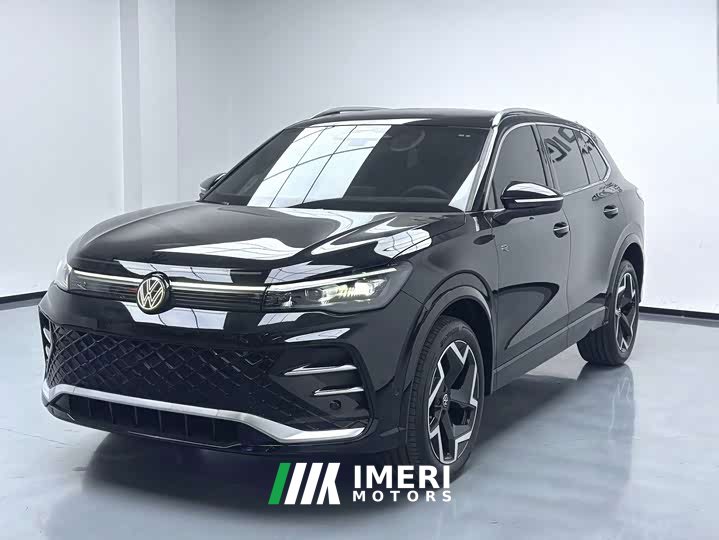 Volkswagen Tiguan L PRO 380TSI 2WD R-Line Smart Leading Edition