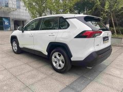 Toyota RAV4 2020 2.0L CVT FWD Urban Edition - ფოტო 7