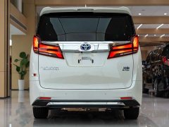 Toyota Alphard Hybrid 2.5L Premium Edition - ფოტო 12