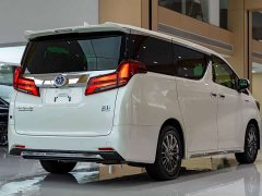 Toyota Alphard Hybrid 2.5L Premium Edition - ფოტო 13