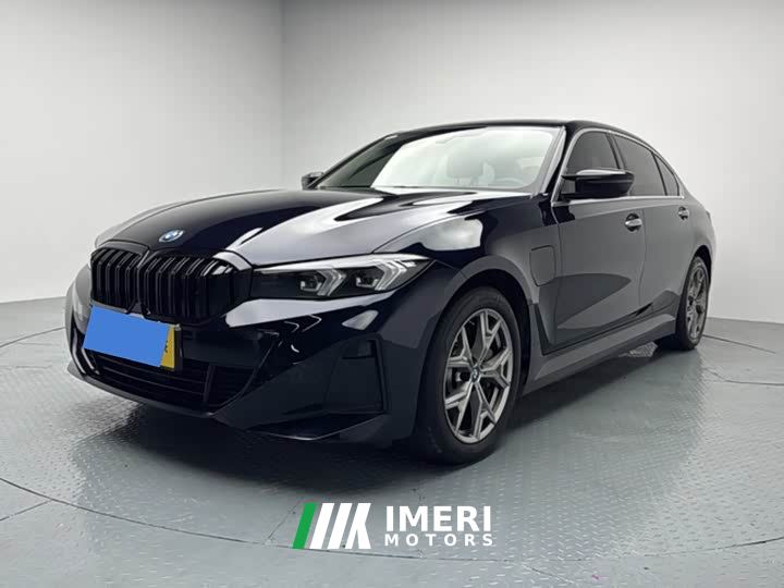 BMW i3 eDrive 35 L