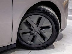 Li Auto Li Xiang MEGA Ultra - ფოტო 8