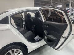 SAIC MG i5 2023 1.5L Manual Comfort Edition - ფოტო 11
