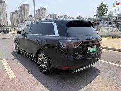 AITO M9 Extended Range Max 42kWh 6-Seater - ფოტო 7