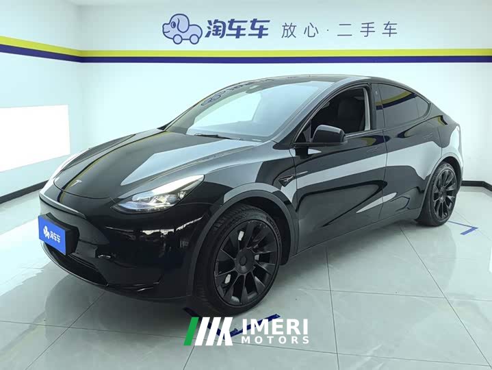 Tesla Model Y Facelift Rear-Wheel Drive