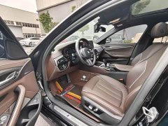 BMW 5 Series 530Li Premier Luxury Package - ფოტო 4