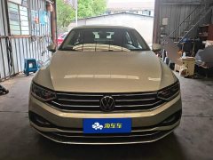 Volkswagen Magotan 2020 330TSI DSG Luxury - ფოტო 2