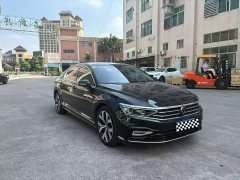 Volkswagen Magotan 2 Million Units Commemorative Edition 330TSI DSG Luxury - ფოტო 3