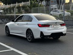BMW 3 Series 325i M Sport Package - ფოტო 4