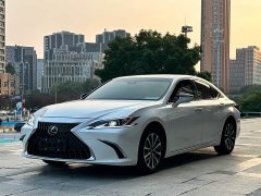 Lexus ES 2023 200 Luxury - ფოტო 1