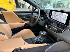 Lexus ES 2023 200 Luxury - ფოტო 7
