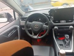 Toyota Venza 2.0L CVT AWD Luxury - ფოტო 11