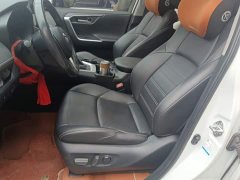 Toyota Venza 2.0L CVT AWD Luxury - ფოტო 16