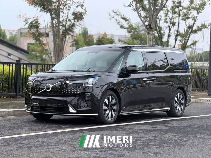 Volvo EM90 2025 Ultra Six-Seater - ავტომობილი ჩინეთიდან