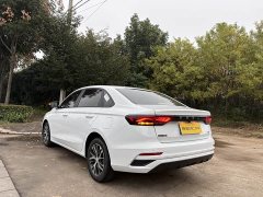 Geely Emgrand 4th Generation Champion Edition 1.5L CVT Luxury - ფოტო 2