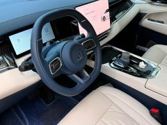 Zeekr 009 Six-Seat Executive AWD 108kWh - ფოტო 8