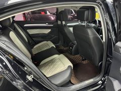 Volkswagen Magotan 2 Million Units Commemorative Edition 330TSI DSG Leading Version - ფოტო 11
