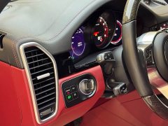 Porsche 2023 Cayenne 3.0T Platinum Edition - ფოტო 5