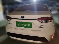 Toyota Corolla 2022 Hybrid 1.8H E-CVT Luxury - ფოტო 5