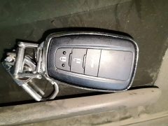 Toyota Corolla 2022 Hybrid 1.8H E-CVT Luxury - ფოტო 9