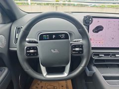 Li Auto L8 2023 Pro - ფოტო 6
