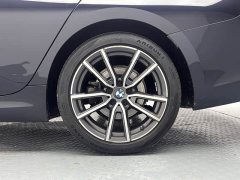 BMW 3 Series Facelift 325Li M Sport Package - ფოტო 18