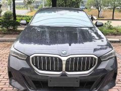 BMW 5 Series 530Li Luxury M Sport Package - ფოტო 2