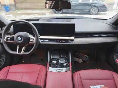 BMW 5 Series 530Li Luxury M Sport Package - ფოტო 9