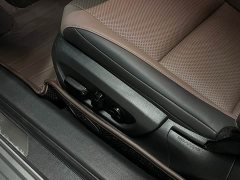 Lexus ES 260 Excellence Edition - ფოტო 10