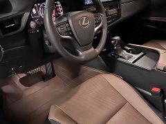Lexus ES 260 Excellence Edition - ფოტო 4