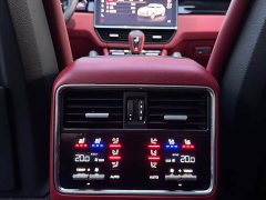 Porsche Cayenne 3.0T Platinum Edition - ფოტო 5