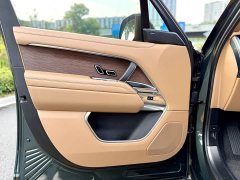 Land Rover Range Rover 3.0 L6 400PS Extended Wheelbase 7-Seater - ფოტო 11