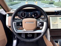 Land Rover Range Rover 3.0 L6 400PS Extended Wheelbase 7-Seater - ფოტო 9