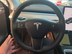 Tesla Model Y Standard Range RWD - ფოტო 15