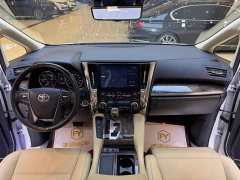 Toyota Vellfire Crown Hybrid 2.5L HV Premium Edition - ფოტო 13