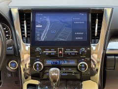 Toyota Vellfire Crown Hybrid 2.5L HV Premium Edition - ფოტო 17