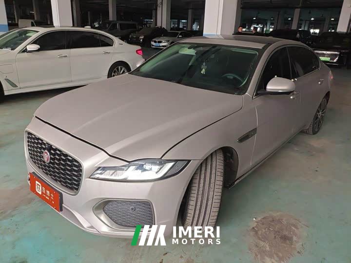 Jaguar XFL 2.0T P250 Two-Wheel Drive Premium Luxury Edition