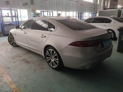 Jaguar XFL 2.0T P250 Two-Wheel Drive Premium Luxury Edition - ფოტო 8
