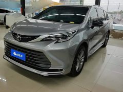 Toyota Sienna 2.5L Hybrid AWD Premium - ფოტო 1