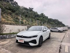 Volkswagen Jetta 2026 L 300TSI DSG Luxury - ფოტო 1