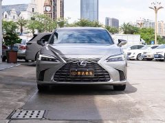 Lexus ES 200 Premium Edition - ფოტო 2