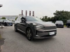 Nio Lerado L90 Max Six-Seater - ფოტო 2