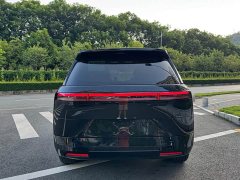 XPeng GX Extended Range 1585 AWD Ultra SE - ფოტო 5